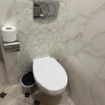 アパート біля оперного театру 3