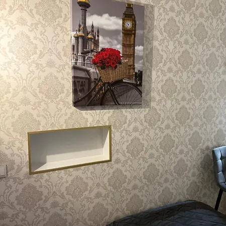 біля оперного театру 3